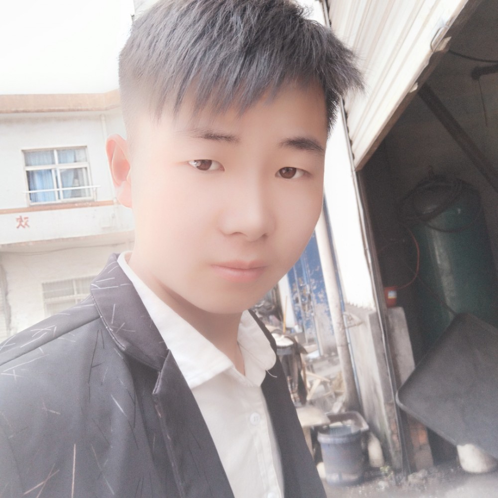 随风而定。的照片