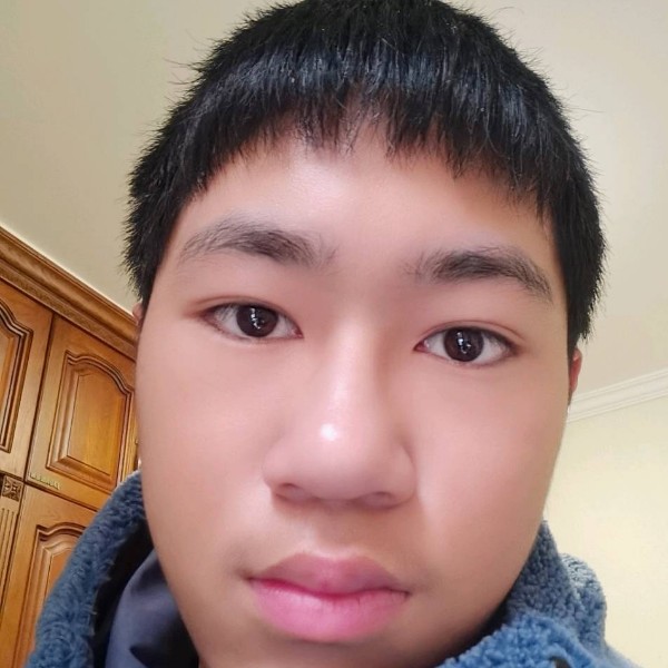 蔚蓝之下的照片