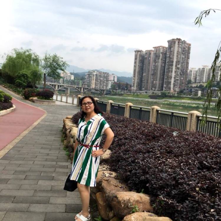 陈诗雨的照片
