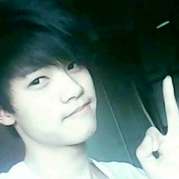 我们终将独自成长的照片