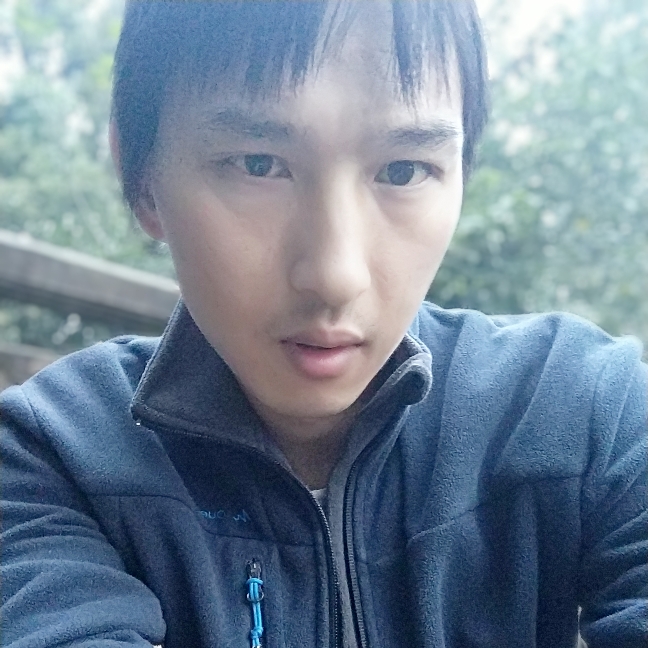 断夏老实的照片