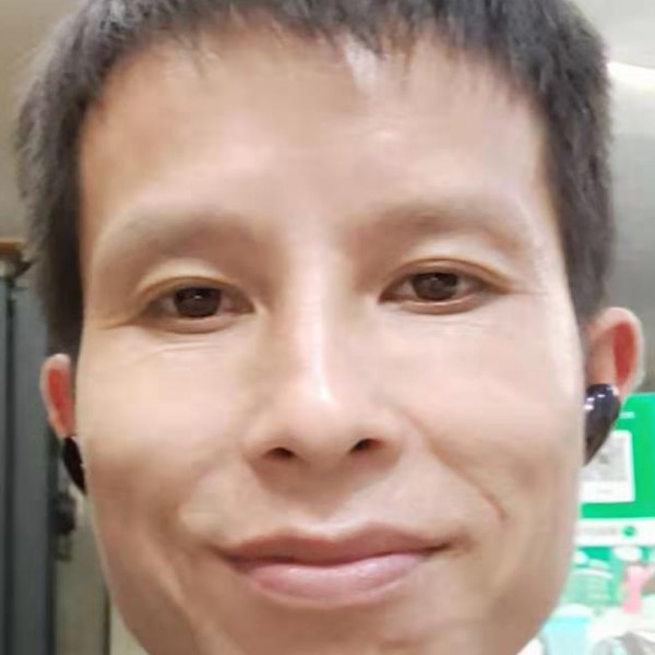 溪流相许标致的照片