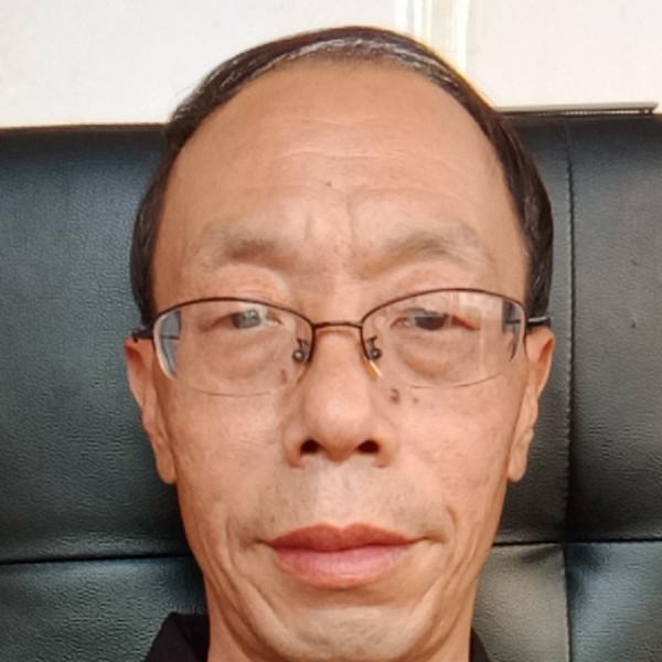 心动情伤的照片