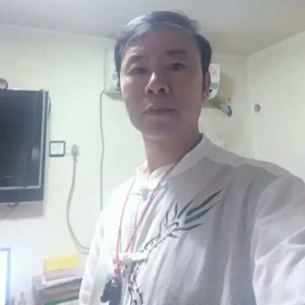 幸福来自真诚的照片