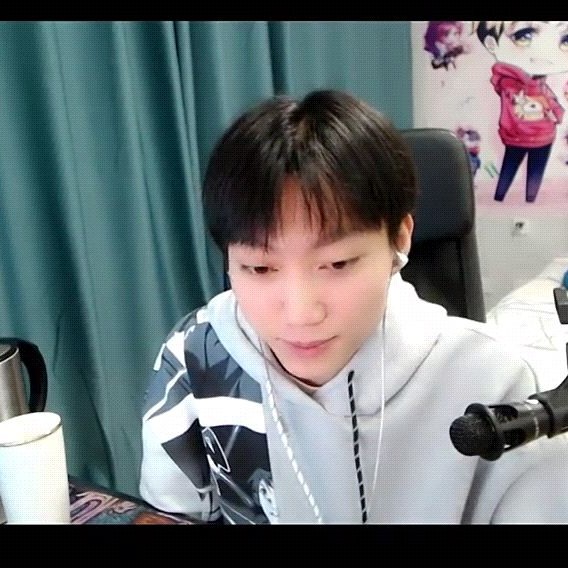 梦影坦率的照片