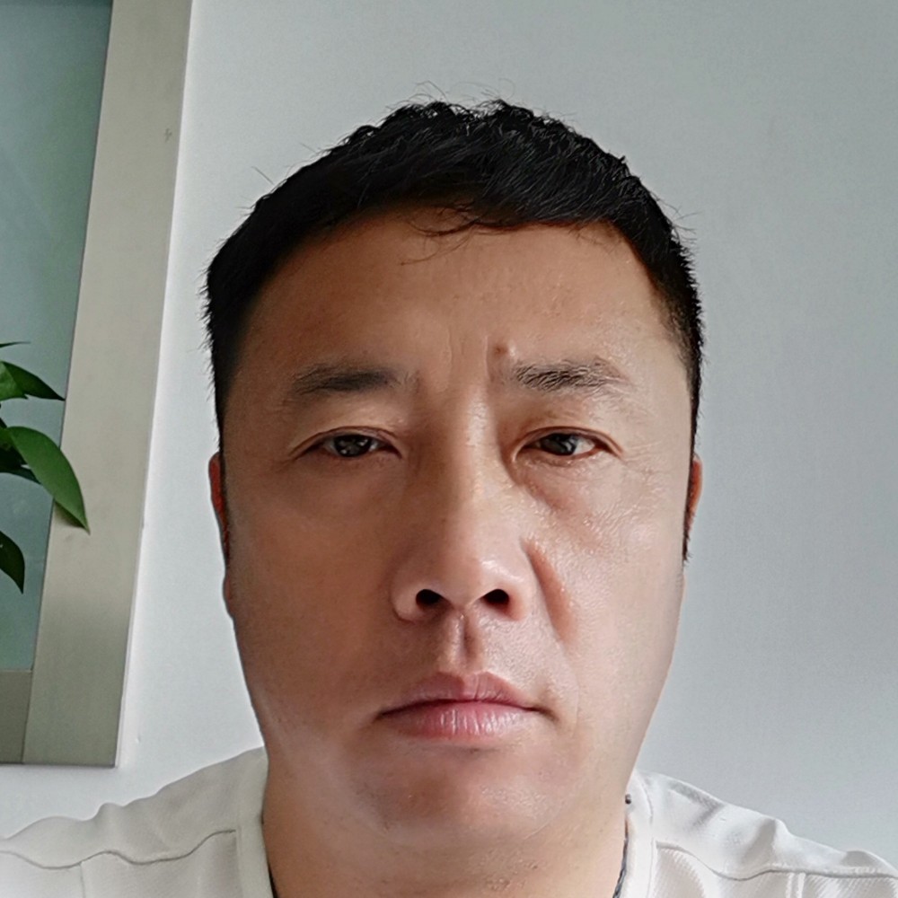 犀牛苦恋文静的照片