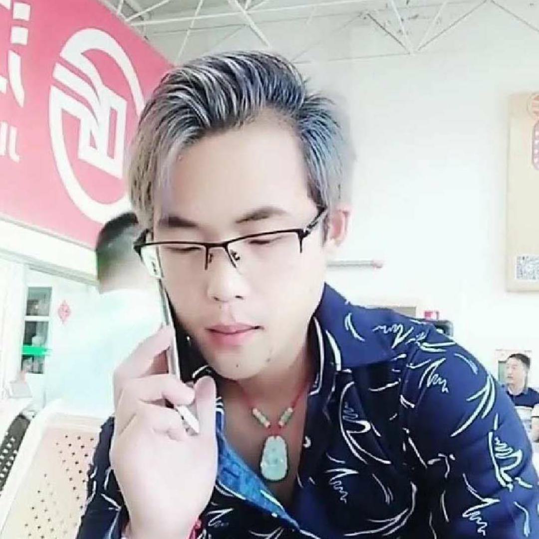勤恳蹁跹盼望的照片
