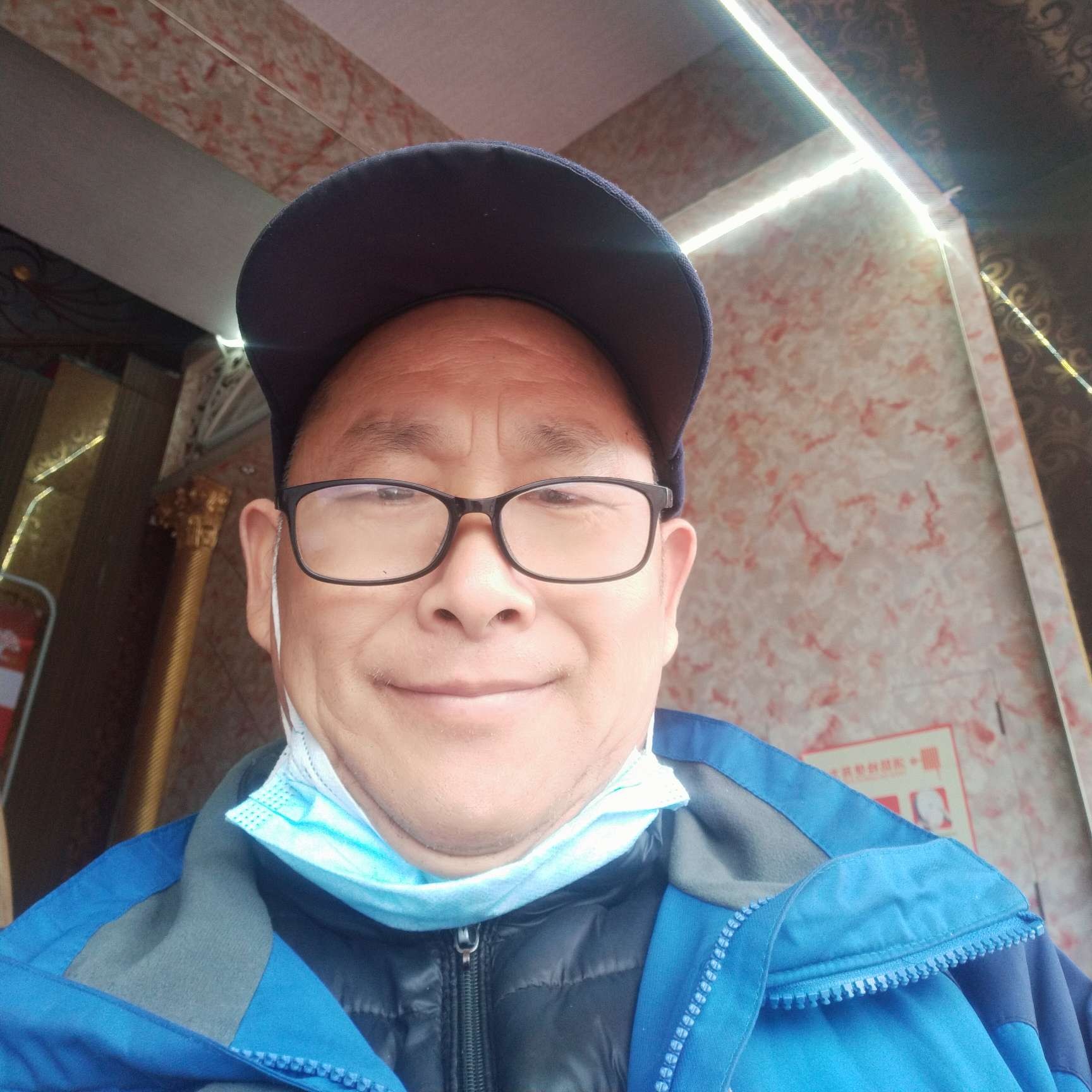 路灯迎美丽的照片