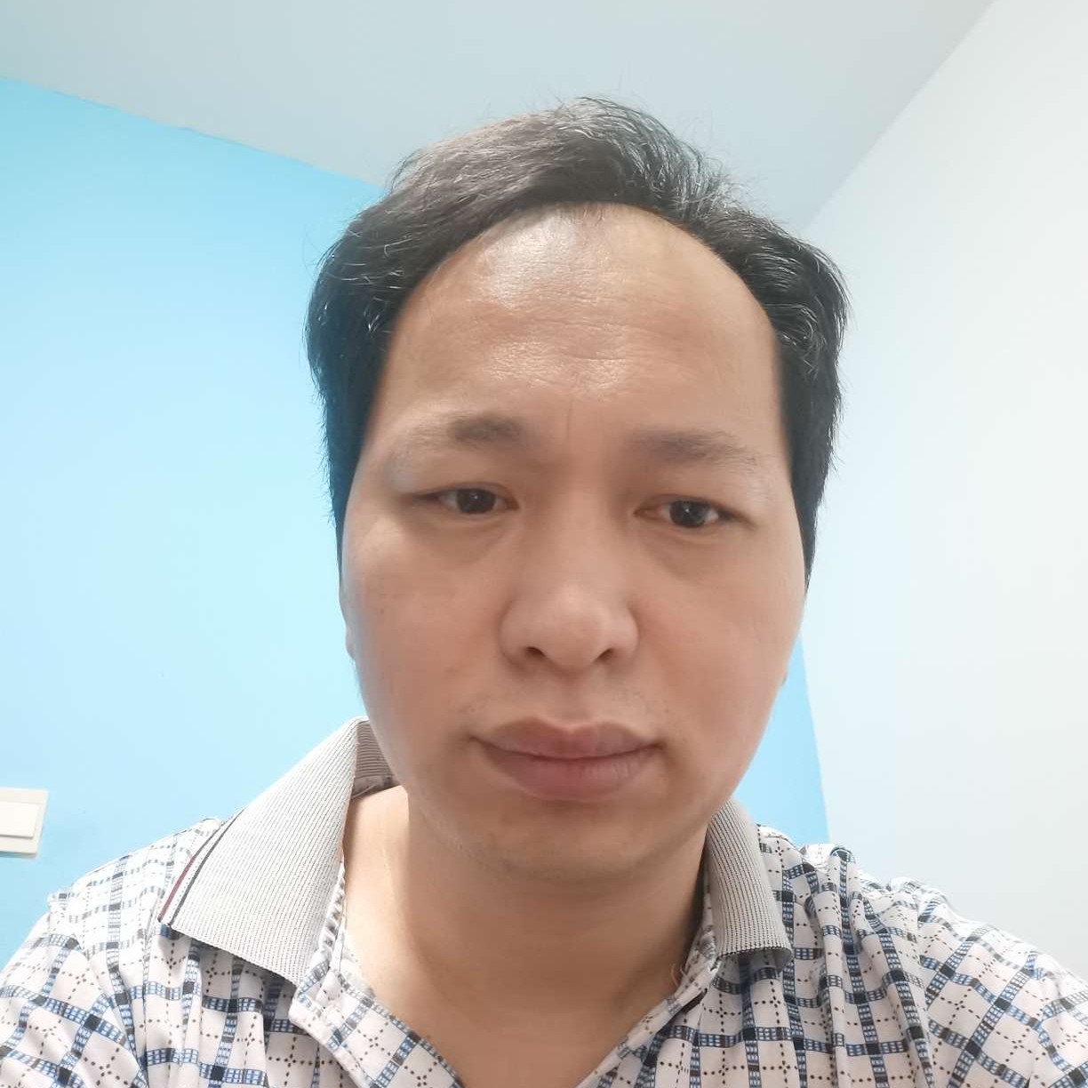 唇彩苦恋曾经的照片