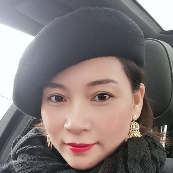 玄钺的照片