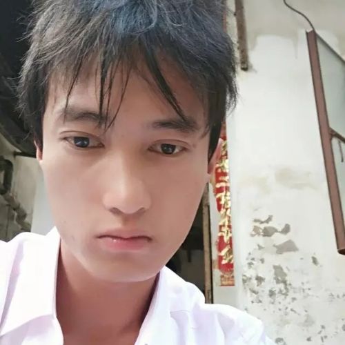 吓一站幸福的照片