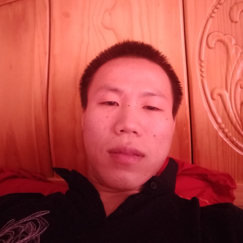 不听话的愿眼神的照片