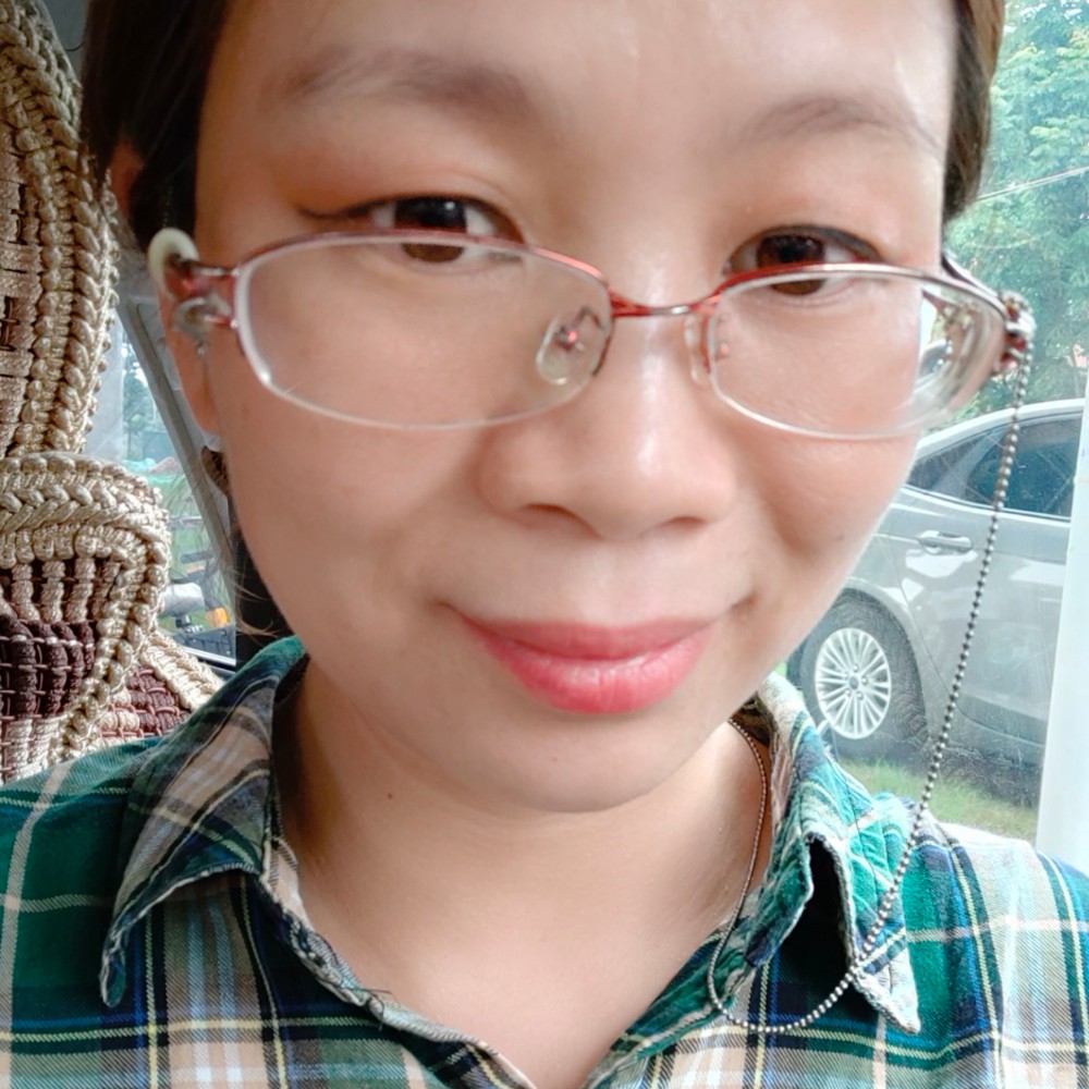 楠玲的照片