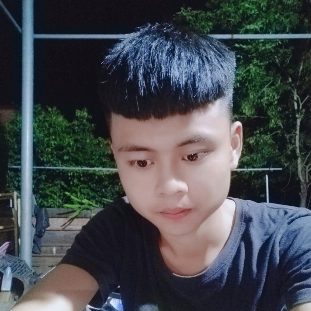 周庆哥哥的照片