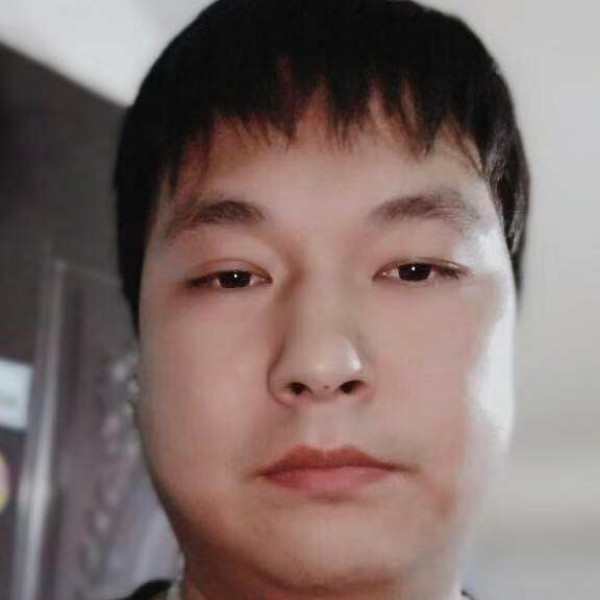 黑夜明亮的照片