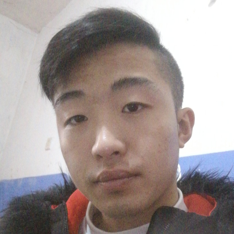 抬头望空月的照片