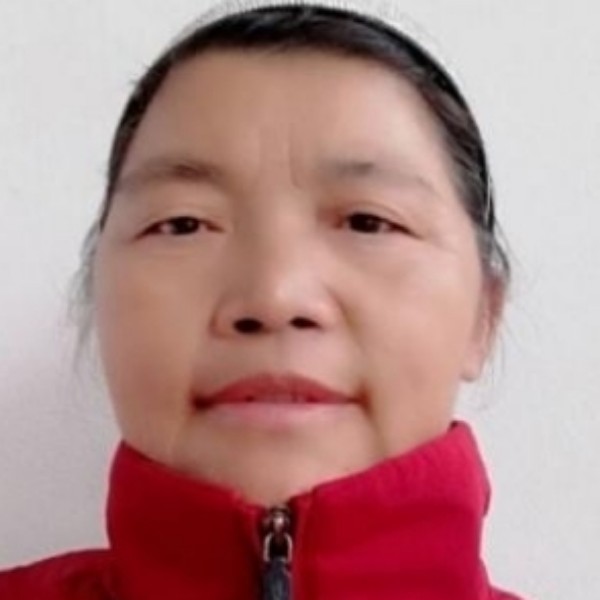张学芬的照片