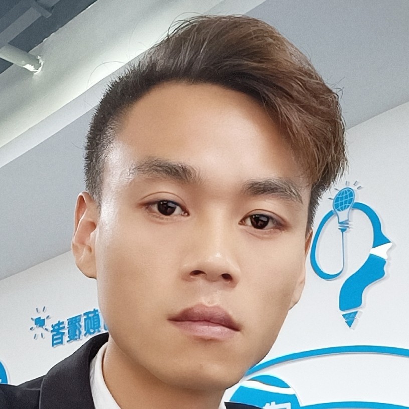 举路灿扬的照片
