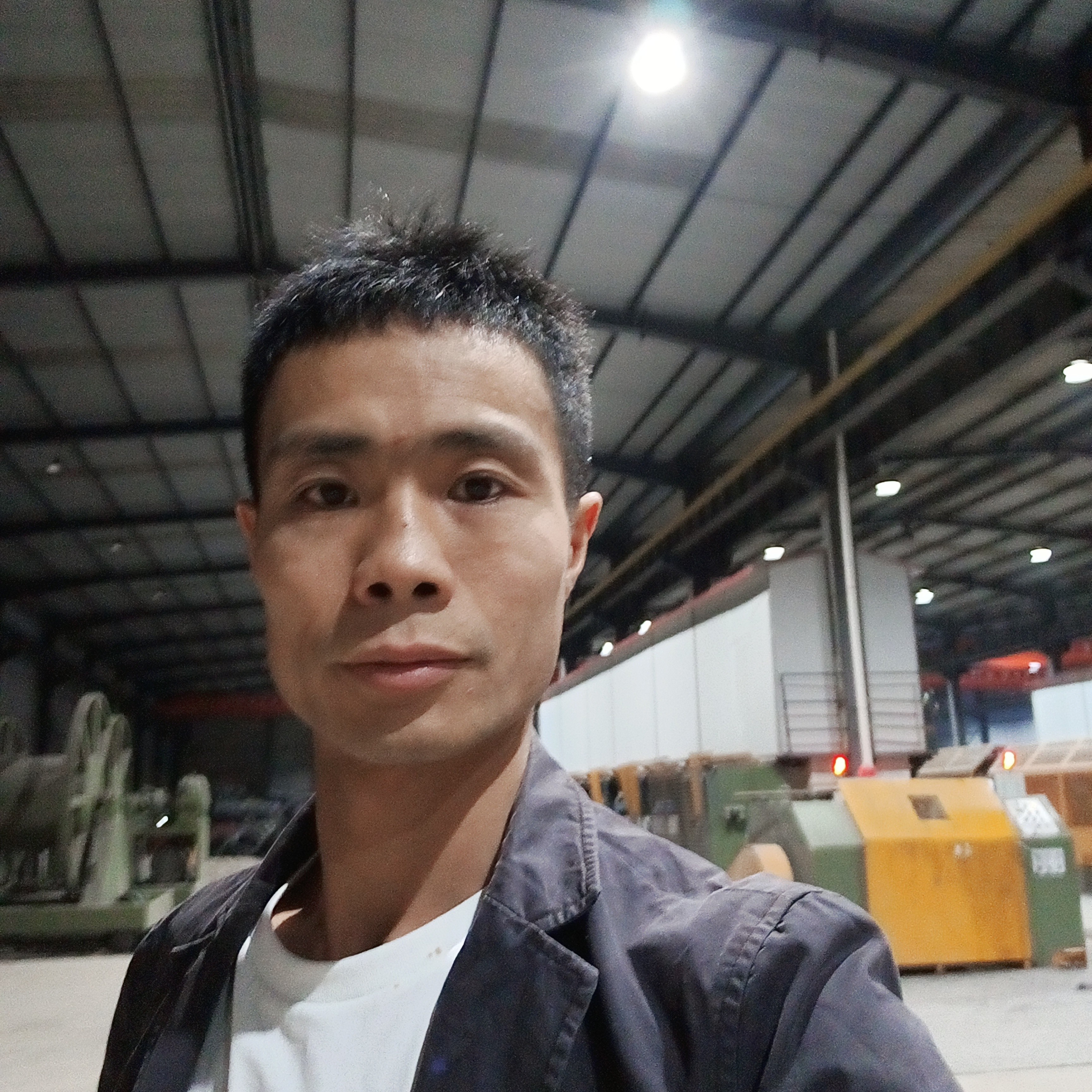 贤惠漫步跳跳糖的照片