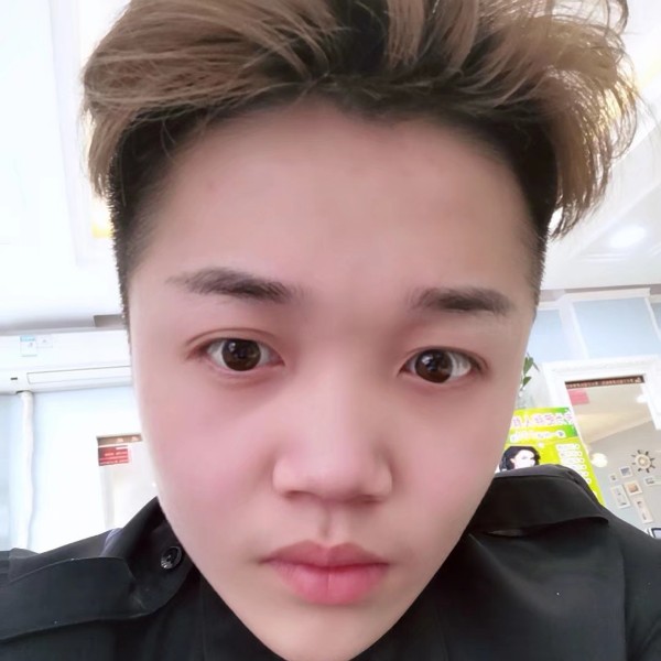 玩吃鸡吗我贼六的照片