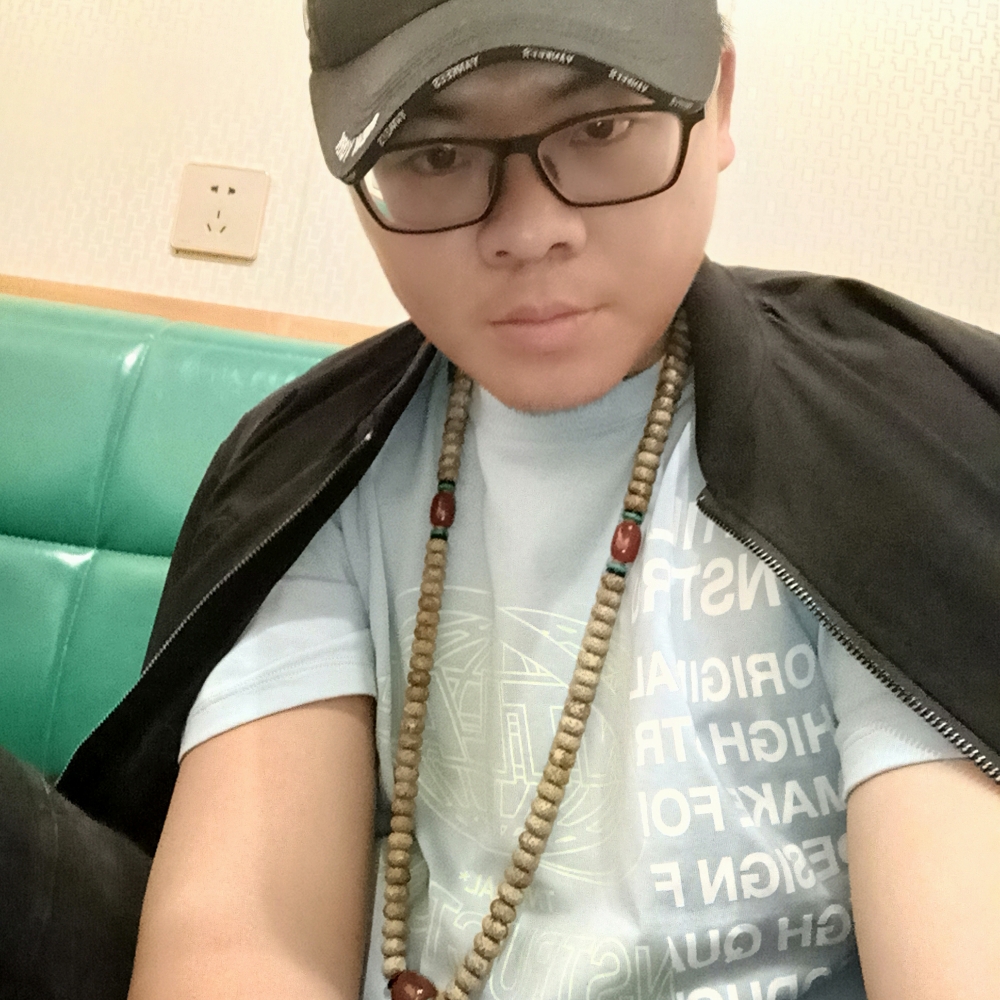 揽月入凡尘的照片