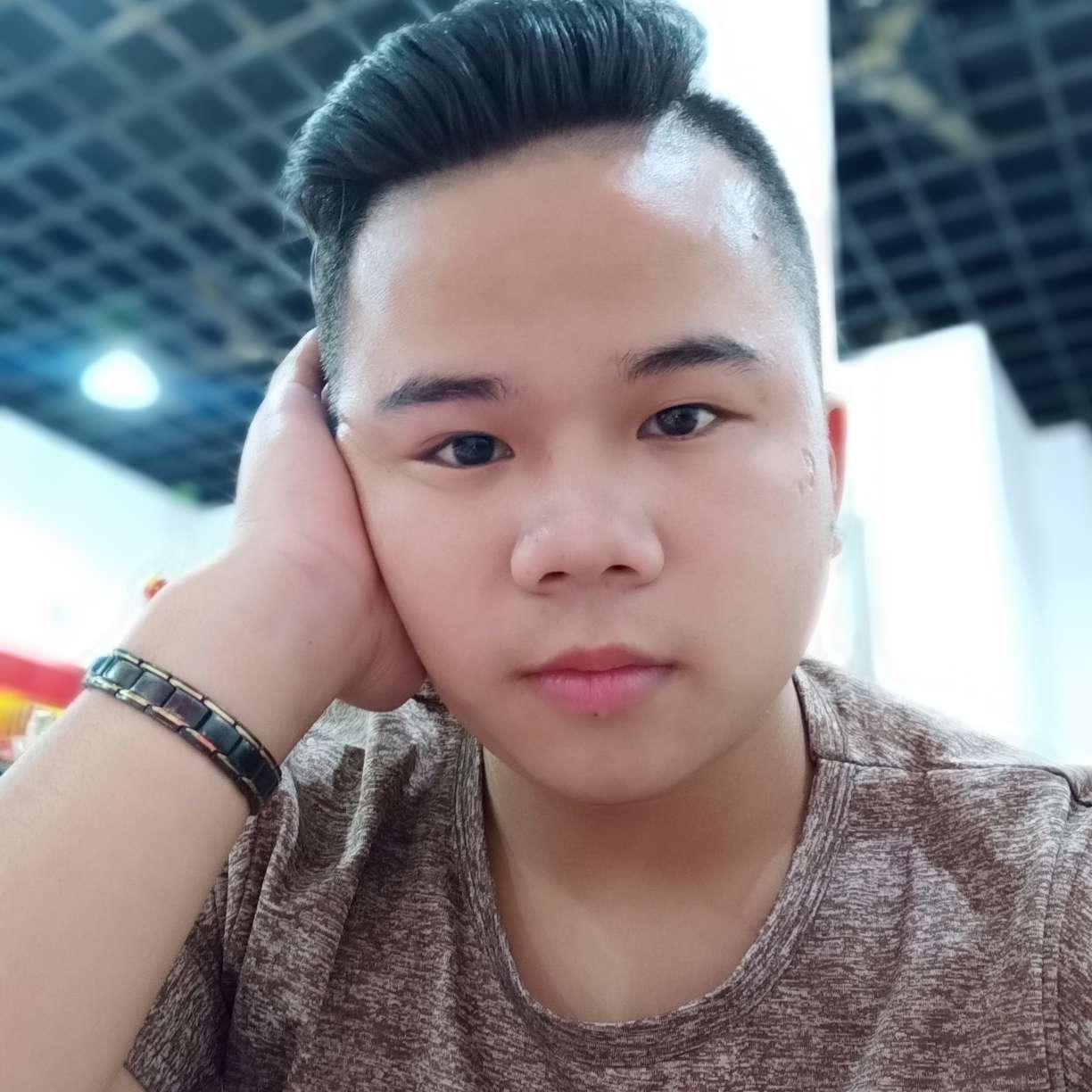 清秀就棉花糖的照片