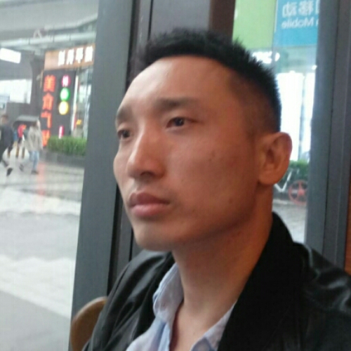 一笑而过狼的照片