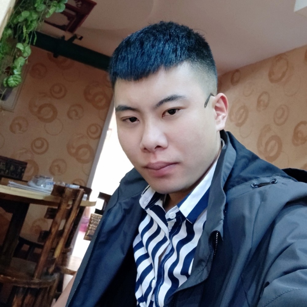 非品男的照片
