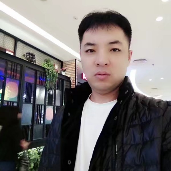 忧心等待火的照片