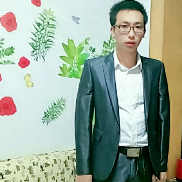飘逸剪影的照片