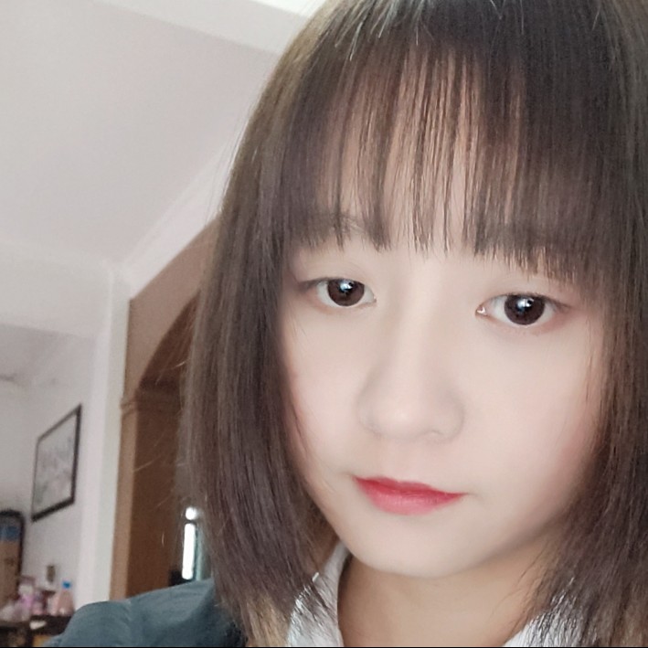 g卑微得不像话的照片