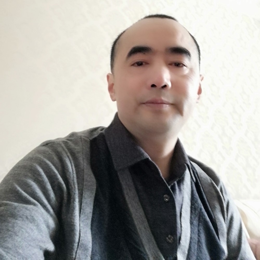 柔弱浮波的照片