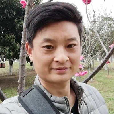 展翅雄鹰～华少的照片