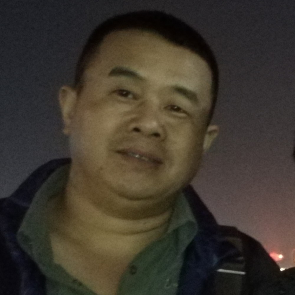冰雕琢玉的照片