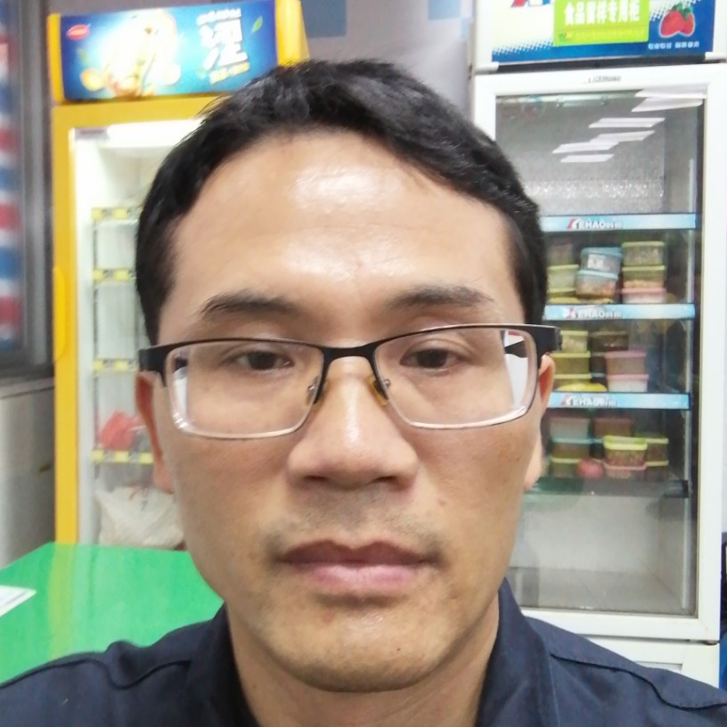 翅膀回眸俊逸的照片