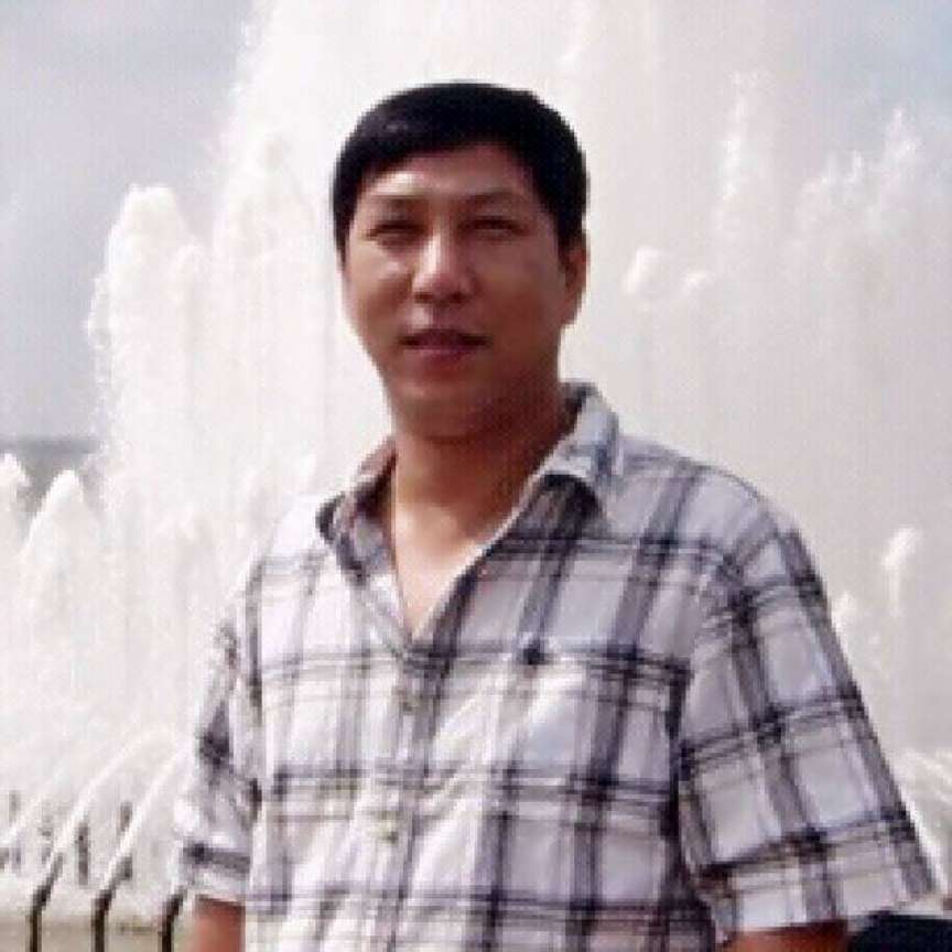 跑偏的人的照片