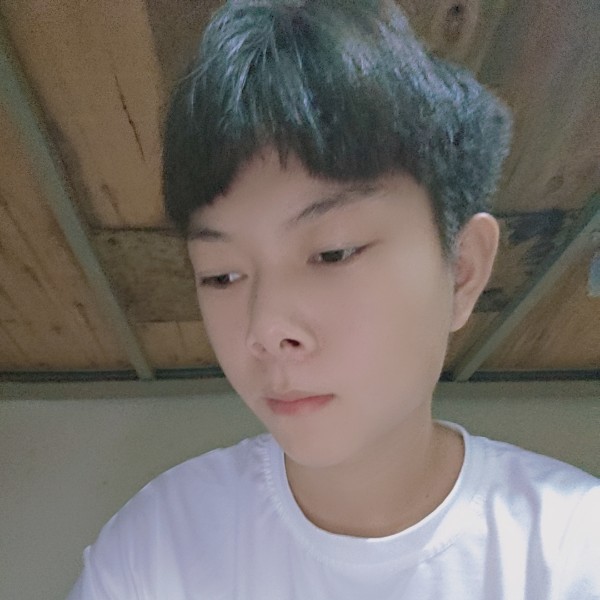 聪明相许大门的照片