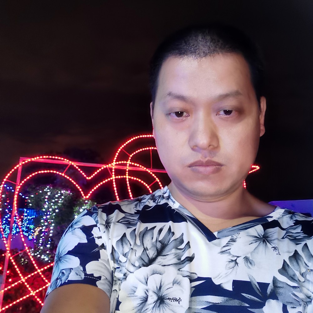 悲凉蹁跹初雨的照片