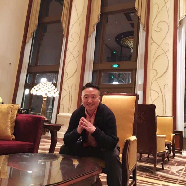 男人坚强点的照片