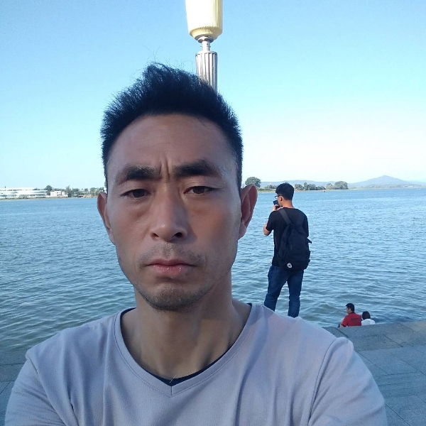 我是真心交友的照片