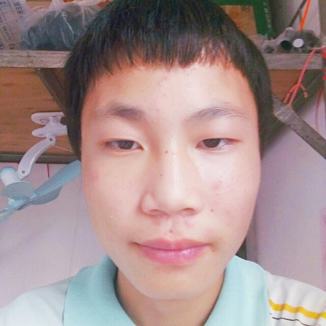 很无聊没人陪我玩的照片