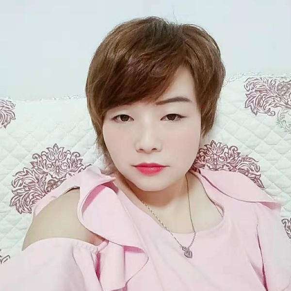 滑板踢温柔的照片