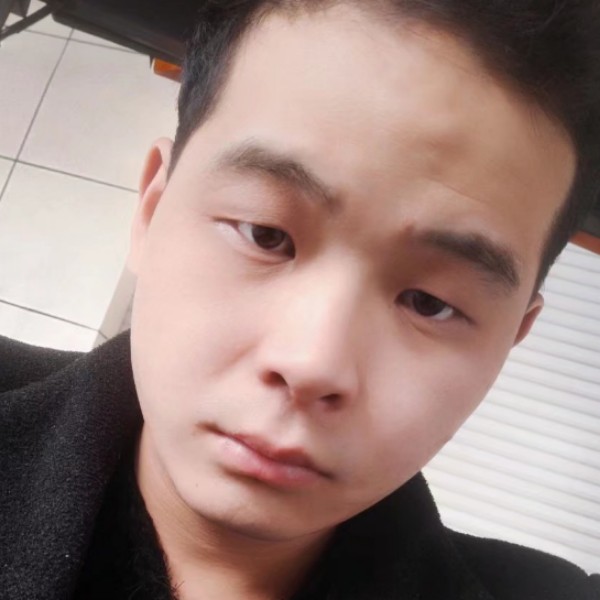 白云喜悦的照片