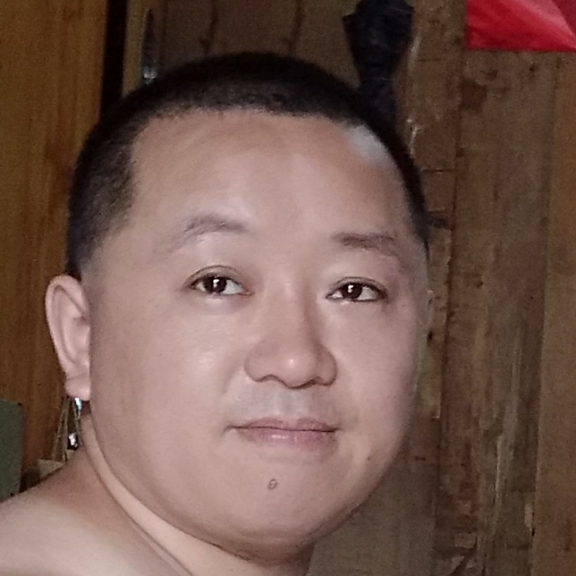跳跳糖邂逅害羞的照片