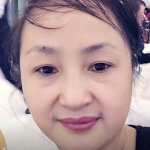羽裳无奈的照片