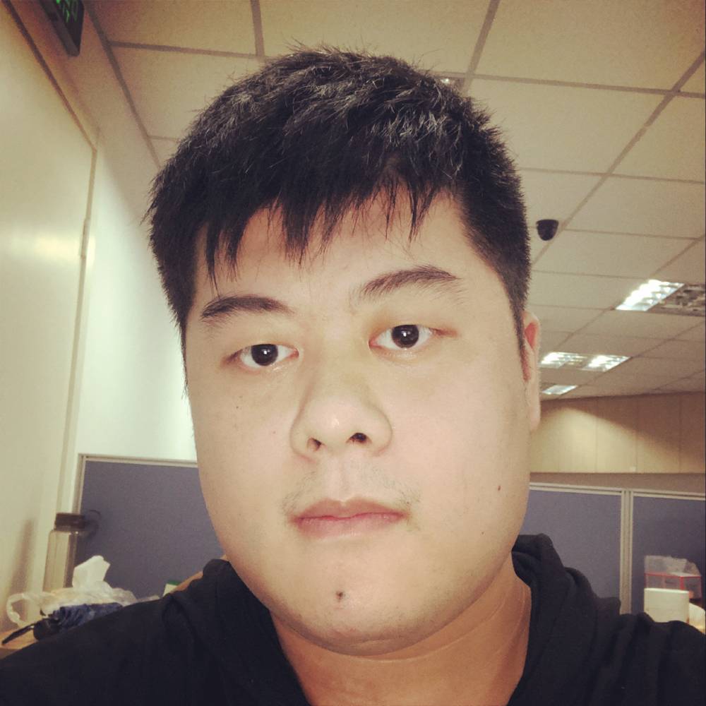 万能小黑的照片
