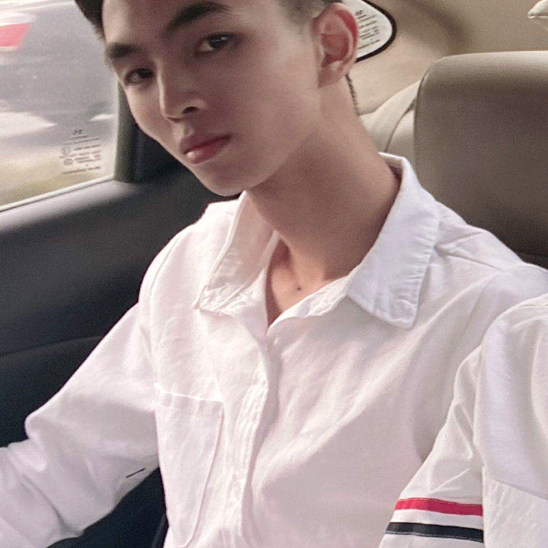 绝恋笑淡淡的照片
