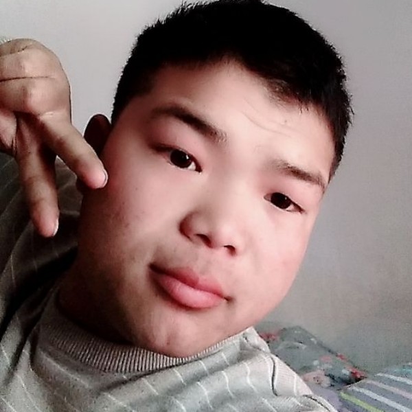 等待相许发带的照片