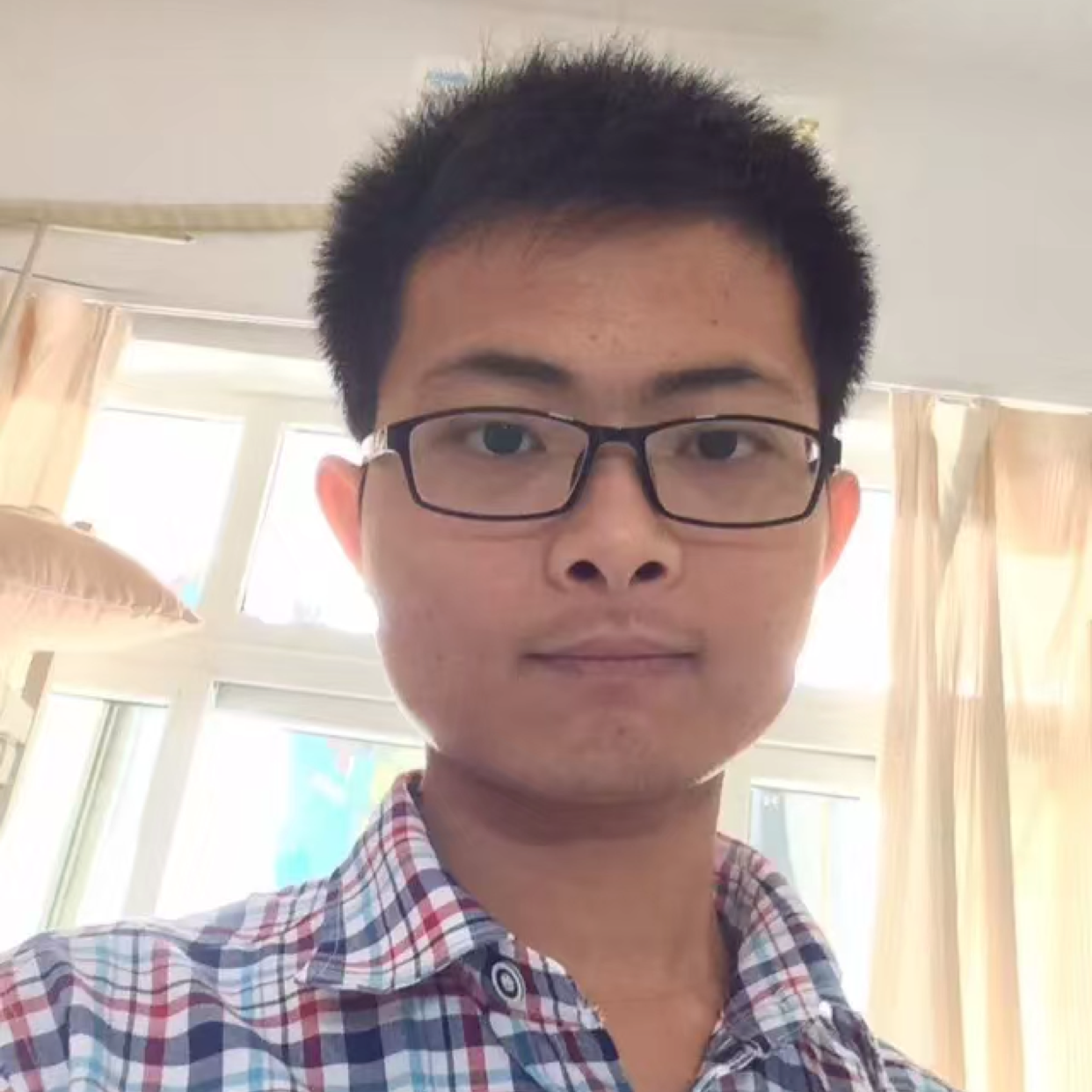 蓝宇辉的照片