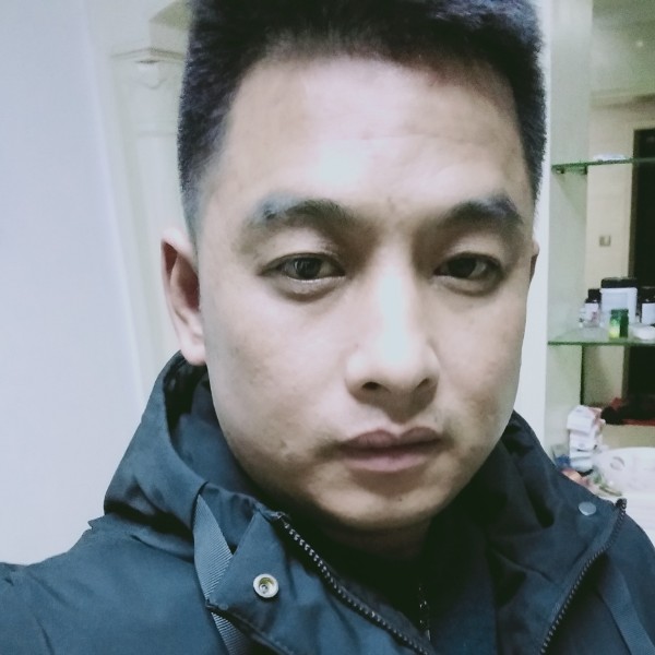 专一和逐风的照片